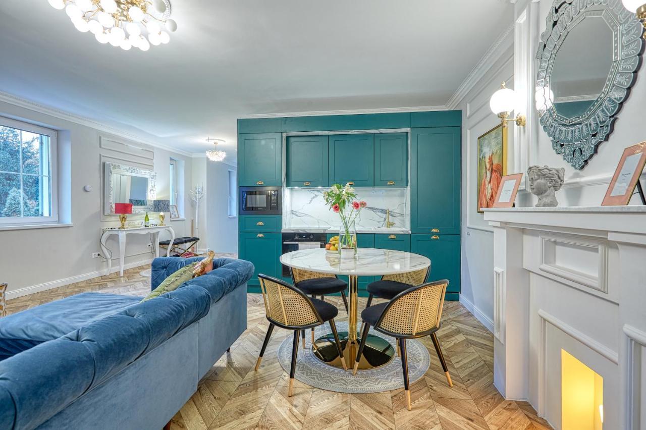 The Doors Luxury Apartment Mosonmagyarovar Exterior photo