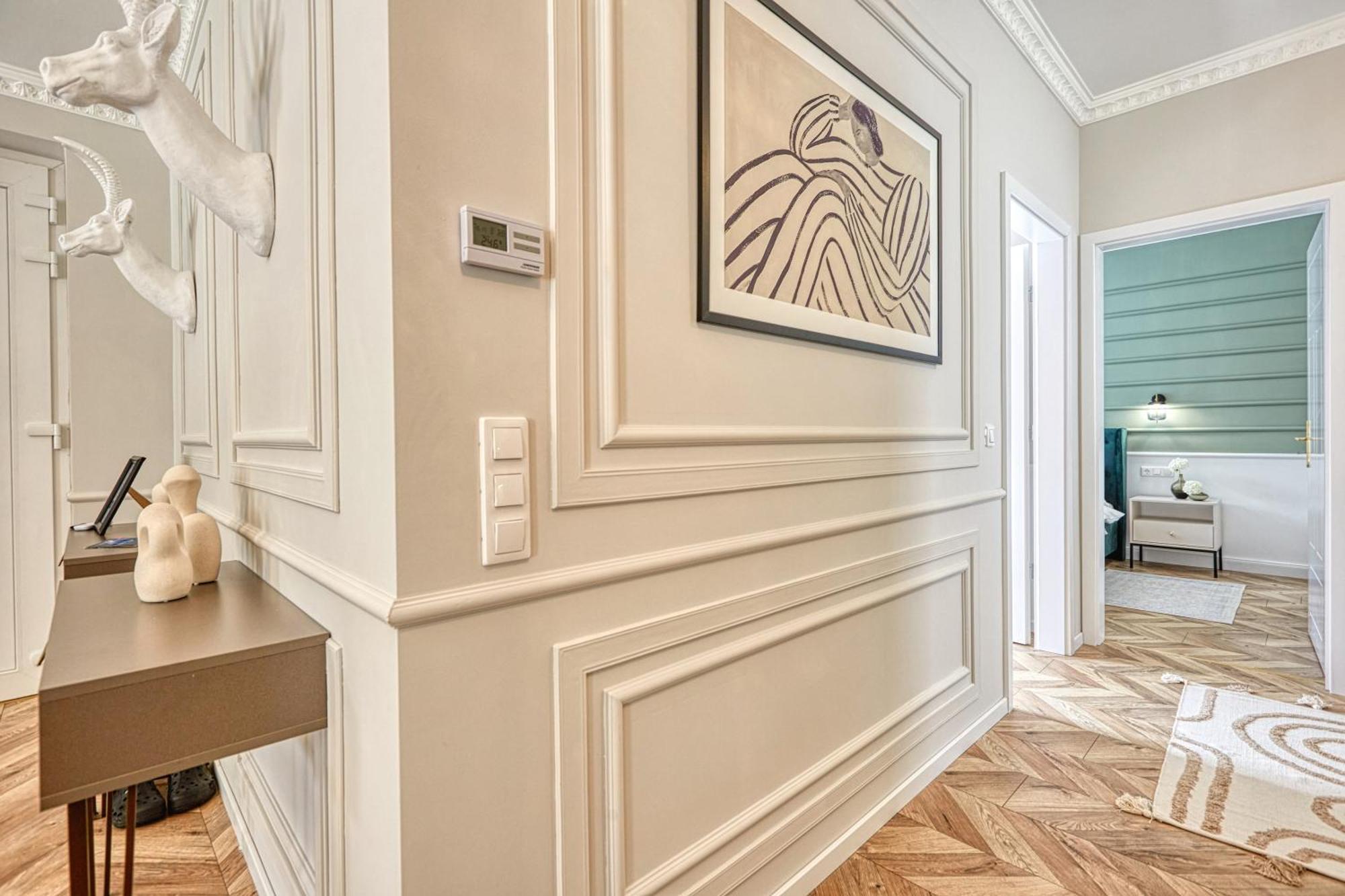 The Doors Luxury Apartment Mosonmagyarovar Exterior photo